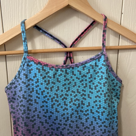 Triple Flip Pink, Blue, Purple & Grey Hexagon Print Spaghetti Strap Tank Top - Picture 2 of 6